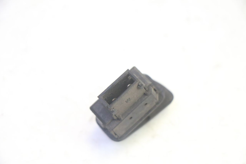 photo de STARTER SCHALTER PIAGGIO MP3 125 (2006 - 2014) - Alternative Perspektive