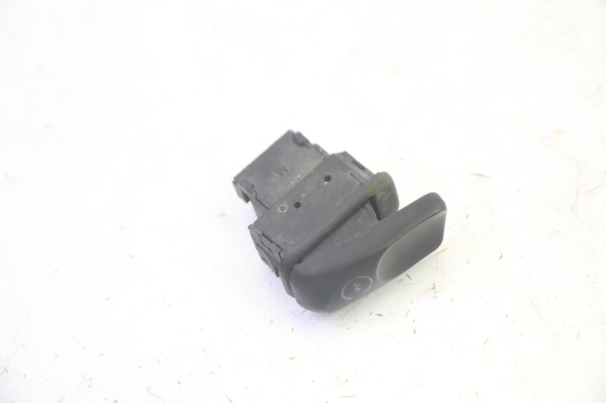 photo de STARTER SCHALTER PIAGGIO MP3 RL 250 (2006 - 2010) - Detailansicht des Bauteils