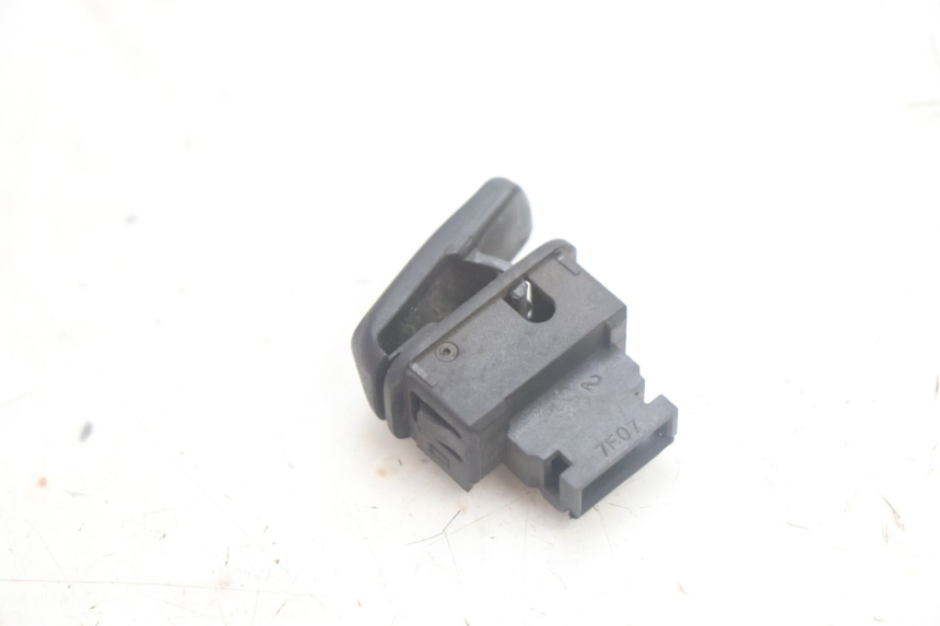 photo de STARTER SCHALTER PIAGGIO MP3 125 (2006 - 2014) - Zoom auf Gebrauchszustand