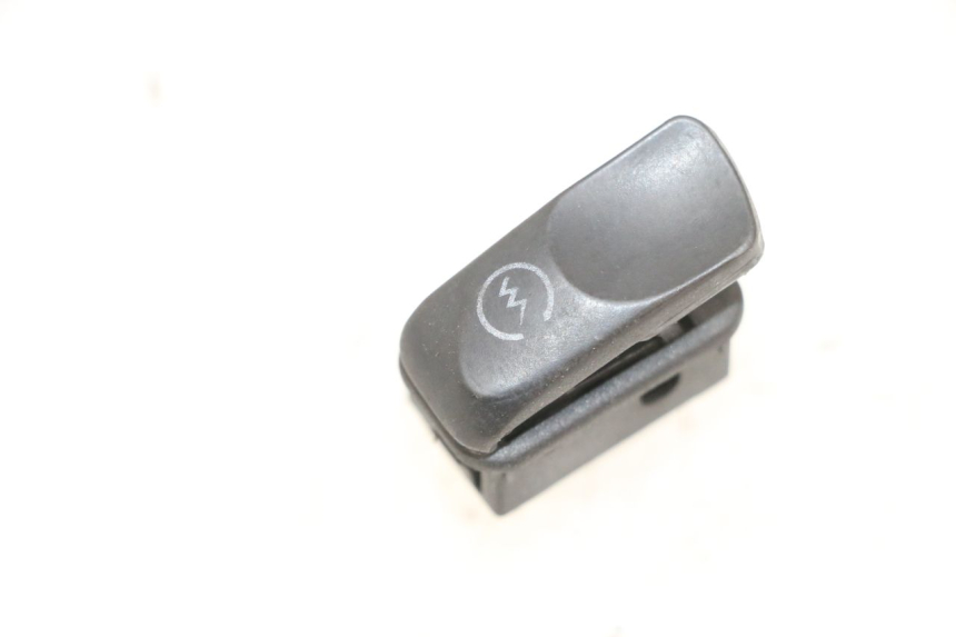 photo de ANLASSER-SCHALTER PIAGGIO NEW TYPHOON 50 (2018 - 2021) - Hauptansicht