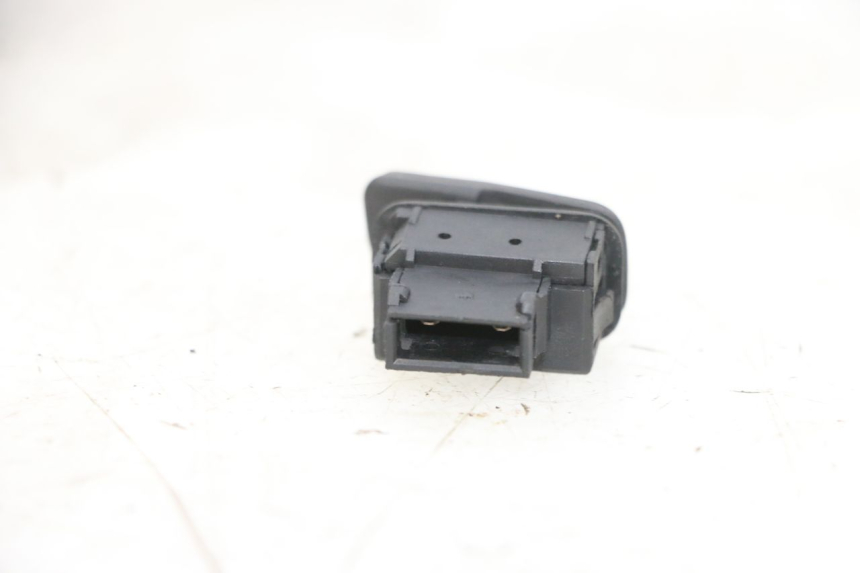 photo de ANLASSER-SCHALTER PIAGGIO NEW TYPHOON 50 (2018 - 2021) - Detailansicht des Bauteils