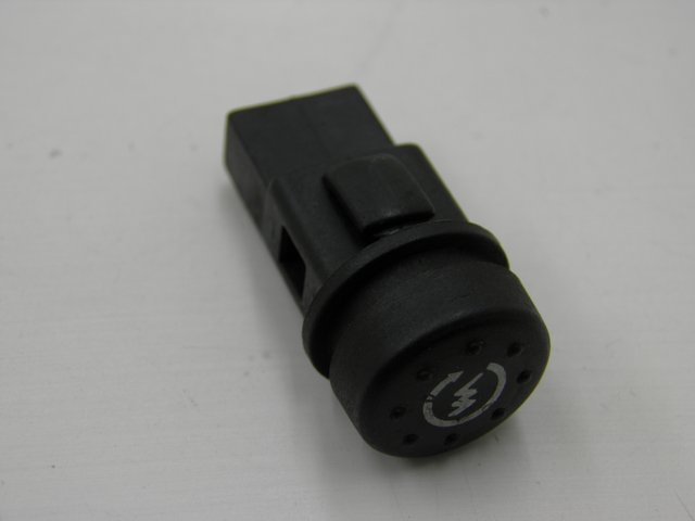 photo de STARTER SCHALTER PIAGGIO LIBERTY 2T 50 (2004 - 2008) - Hauptansicht