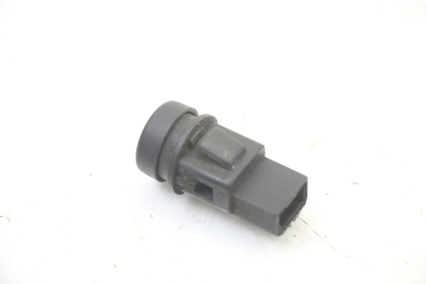 photo de STARTER SCHALTER PIAGGIO VESPA GRANTURISMO 125 (2003 - 2007) - Zoom auf Gebrauchszustand