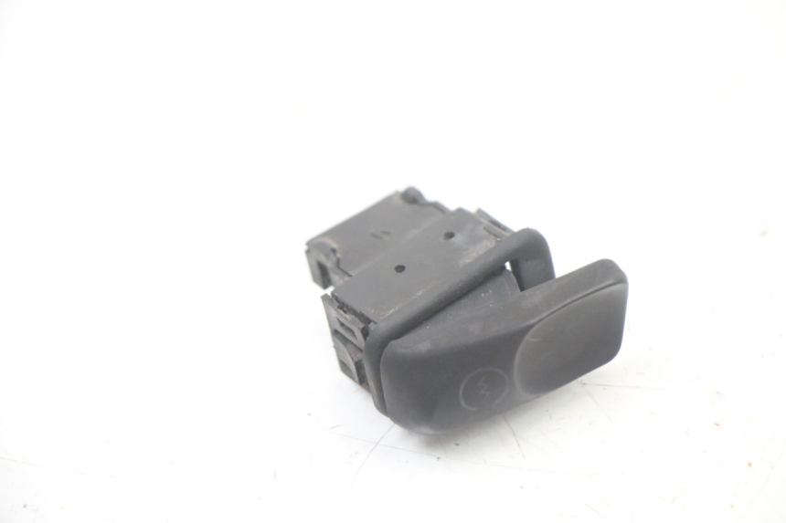 photo de STARTER SCHALTER PIAGGIO VESPA LX IE 125 (2010 - 2012) - Hauptansicht