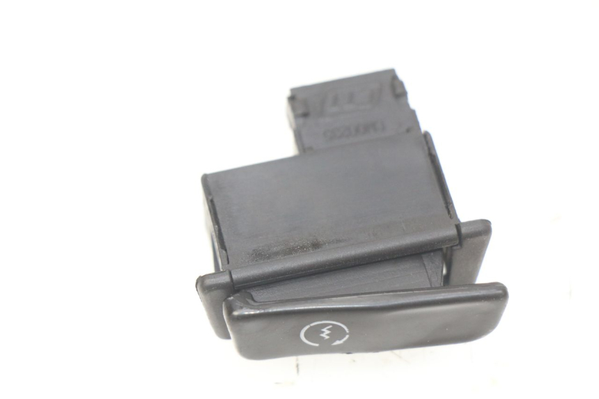 photo de STARTER SCHALTER PEUGEOT TWEET 4T 50 (2018 - 2022) - Detailansicht des Bauteils