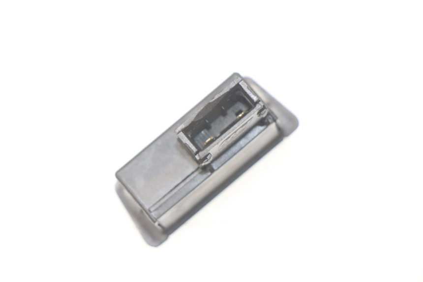 photo de STARTER SCHALTER PEUGEOT TWEET 4T 50 (2018 - 2022) - Zoom auf Gebrauchszustand