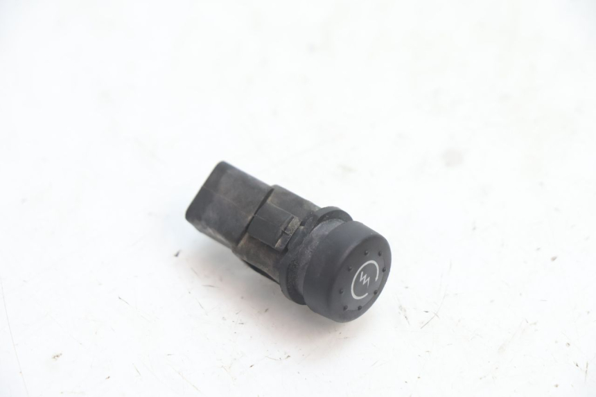 photo de STARTER SCHALTER PIAGGIO TYPHOON 50 (2000 - 2009) - Detailansicht des Bauteils