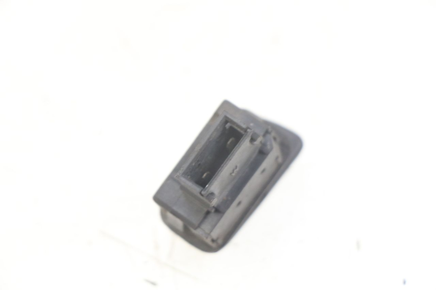 photo de STARTSCHALTER PIAGGIO VESPA S 2T 50 (2007 - 2014) - Zoom auf Gebrauchszustand