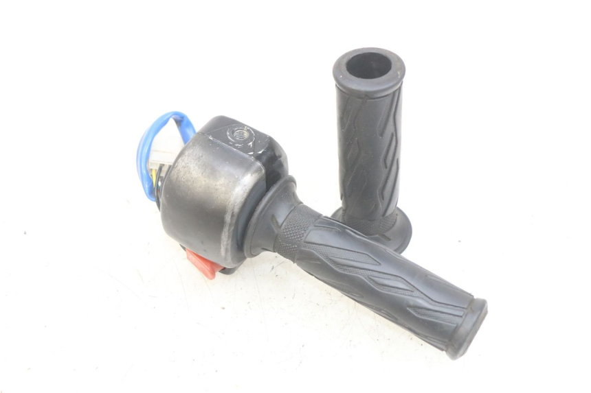 photo de RECHTER LENKERHEBEL KYMCO AGILITY 16+ 4T 50 (2018 - 2023) - Hauptansicht