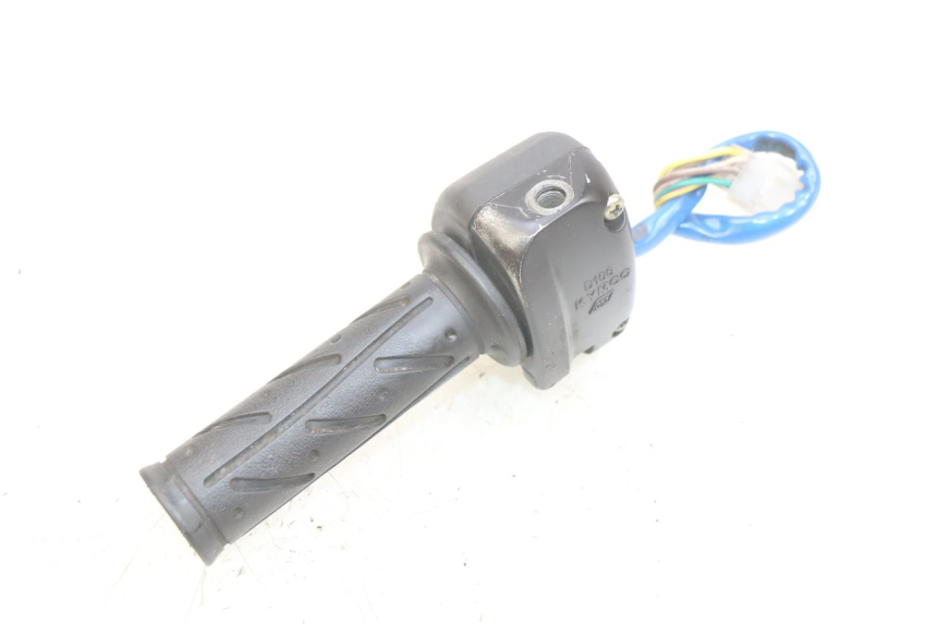 photo de RECHTER LENKERHEBEL KYMCO AGILITY 4T 50 (2005 - 2018) - Details der Befestigungspunkte