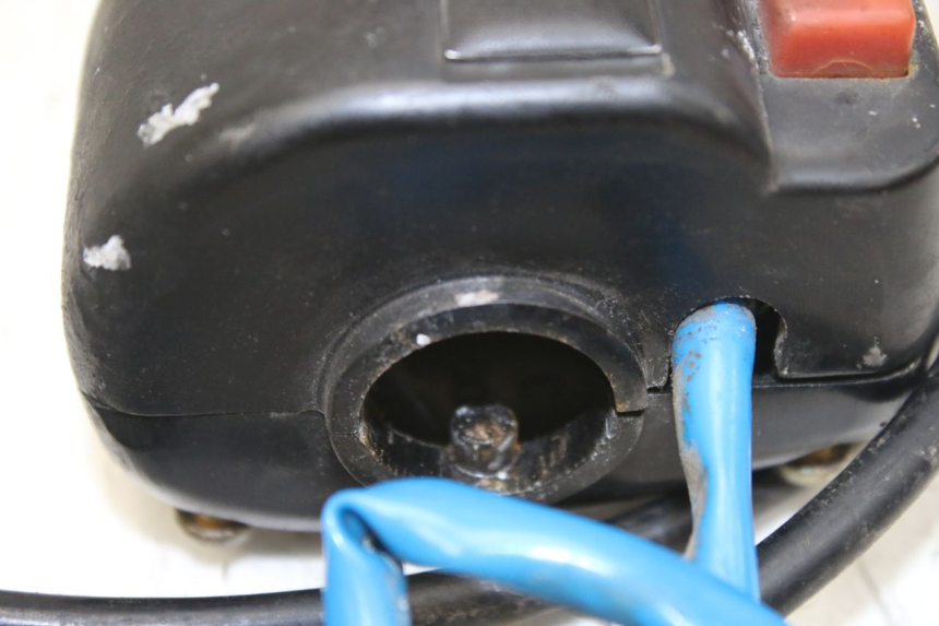 photo de RECHTER LENKERHEBEL KYMCO AGILITY 4T 50 (2005 - 2018) - Zoom auf Gebrauchszustand