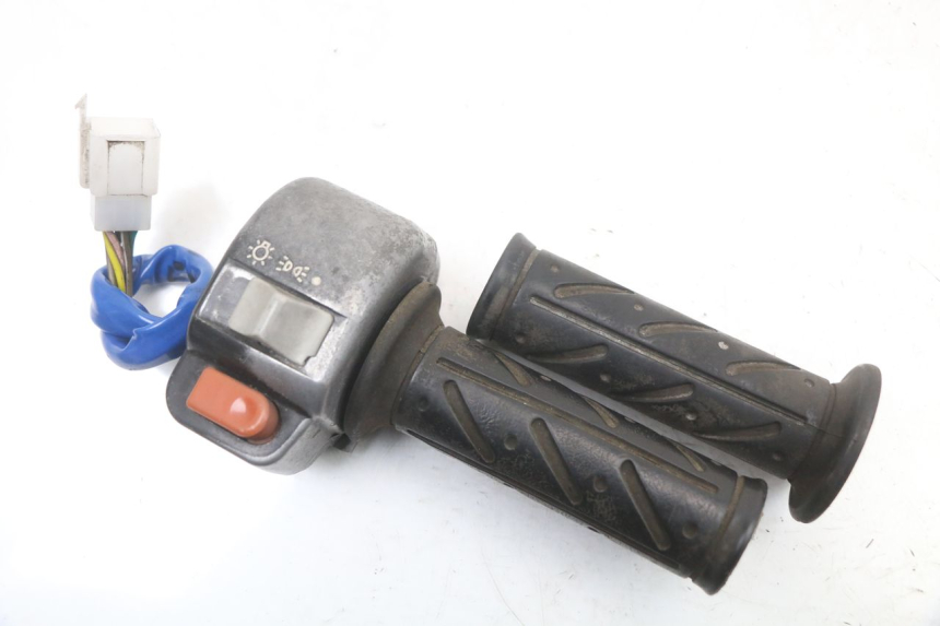 photo de RECHTER LENKERHEBEL KYMCO AGILITY 4T 50 (2005 - 2018) - Hauptansicht