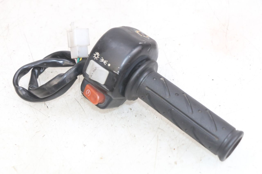 photo de RECHTER LENKERHEBEL KYMCO AGILITY NAKED RENOUVO 2T 50 (2011 - 2018) - Hauptansicht