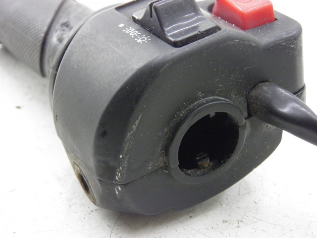 photo de RECHTS SCHALTER BENZHOU YY50QT31 VINTAGE 50 (2009 - 2012) - Alternative Perspektive