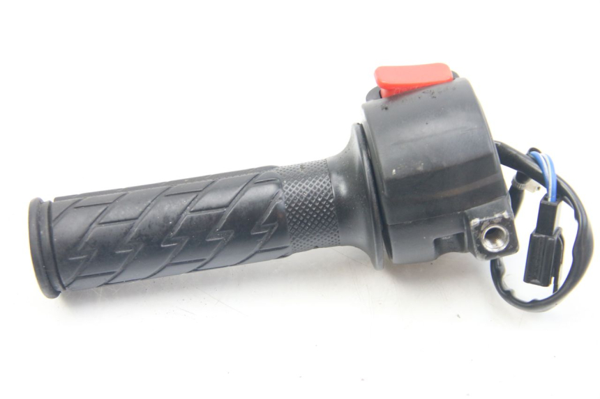 photo de RECHTS SCHALTER MBK BOOSTER NEXT GENERATION 50 (2004 - 2007) - Alternative Perspektive