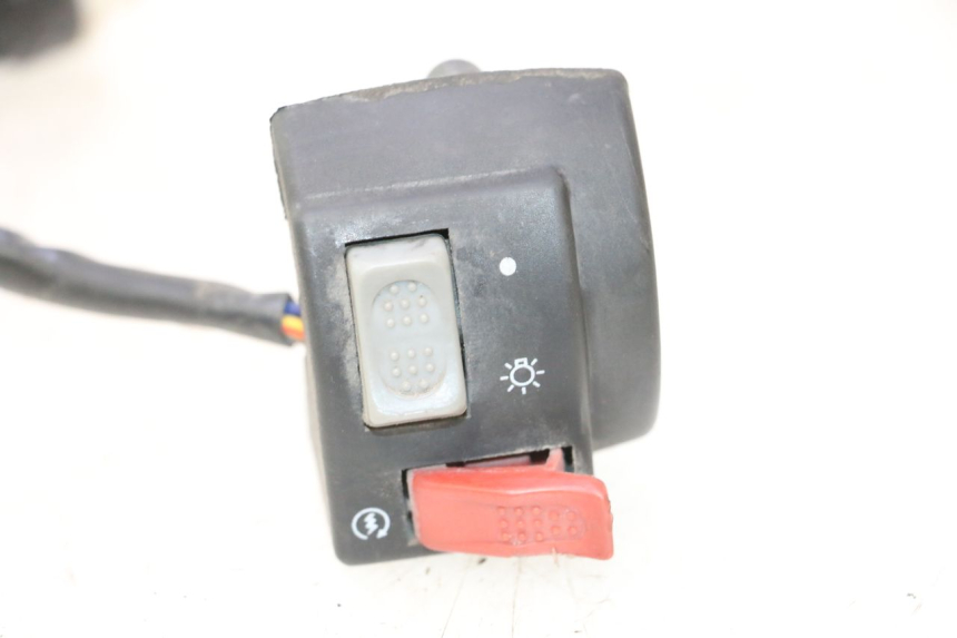 photo de RECHTER LENKERHEBEL MBK BOOSTER SPIRIT 50 (1999 - 2003) - Gesamtansicht des Produkts