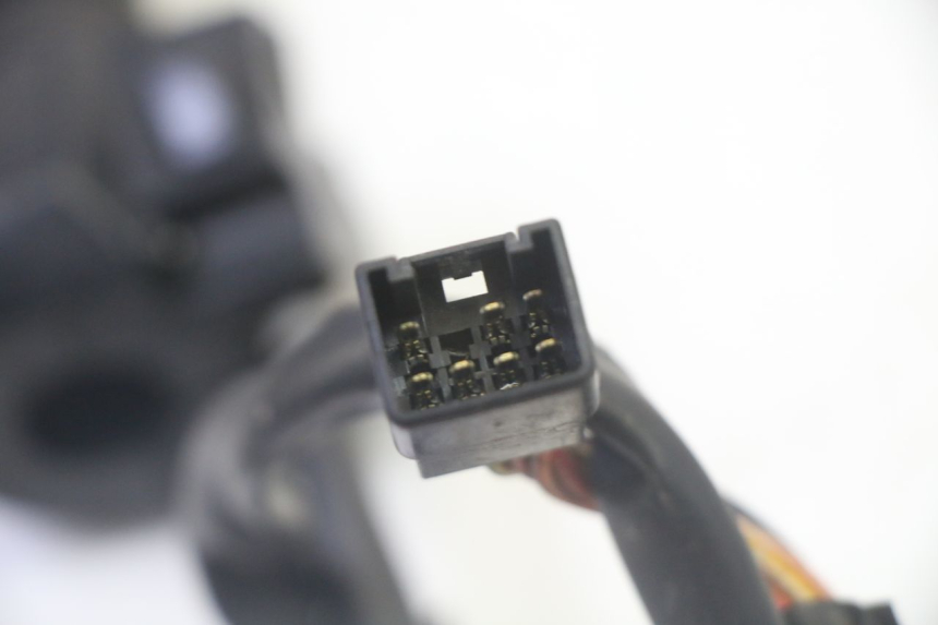 photo de RECHTER LENKERHEBEL SUZUKI BURGMAN 125 (2007 - 2014) - Oberflächenzustand und Material