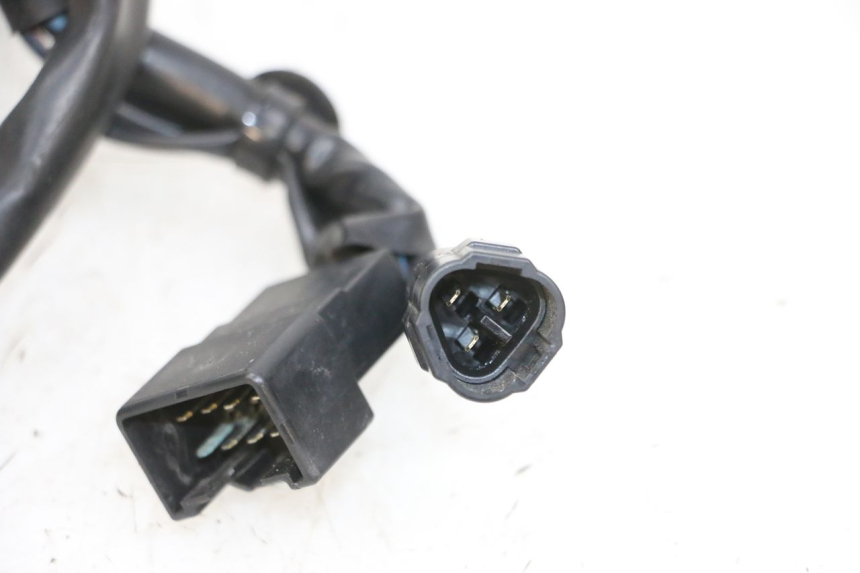 photo de RECHTS SCHALTER SUZUKI BURGMAN 650 (2013 - 2020) - Kennzeichnungen und Originalreferenzen