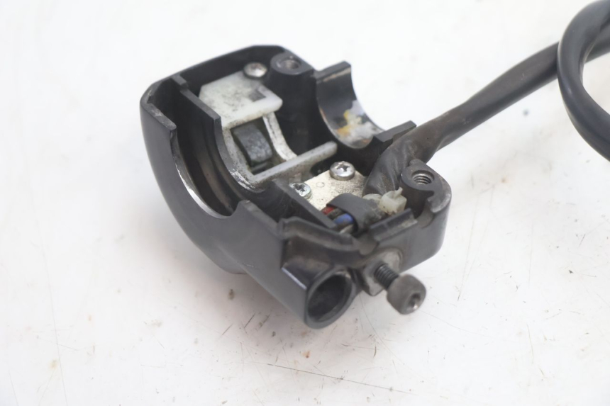 photo de RECHTER LENKERHEBEL YAMAHA BW'S BWS 125 (2010 - 2013) - Technische Nahaufnahme