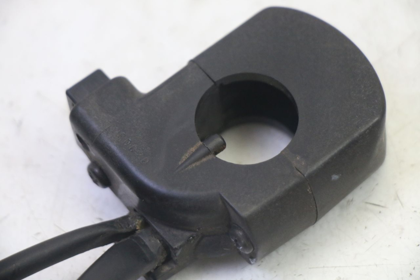 photo de RECHTS SCHALTER HONDA CBF 125 (2009 - 2015) - Alternative Perspektive