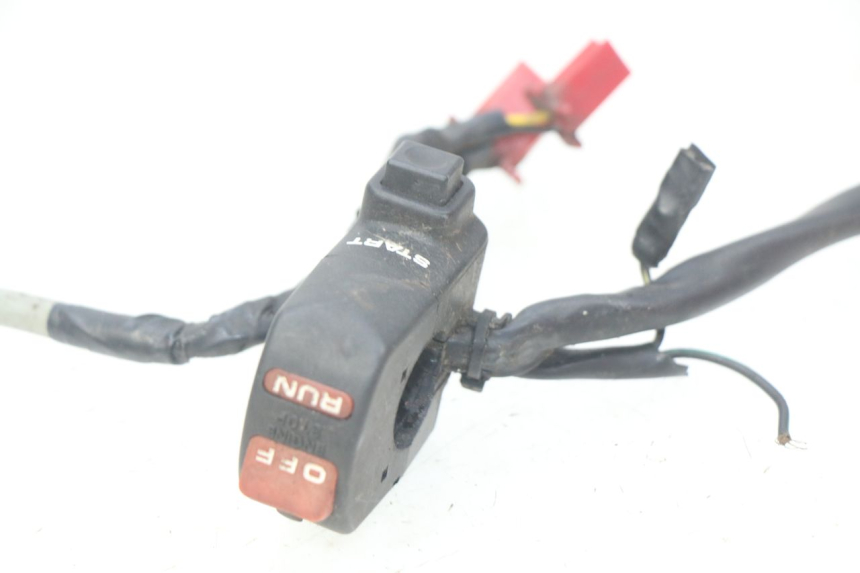 photo de RECHTER LENKERHEBEL HONDA CBR RR FIREBLADE 900 (1992 - 1994) - Oberflächenzustand und Material