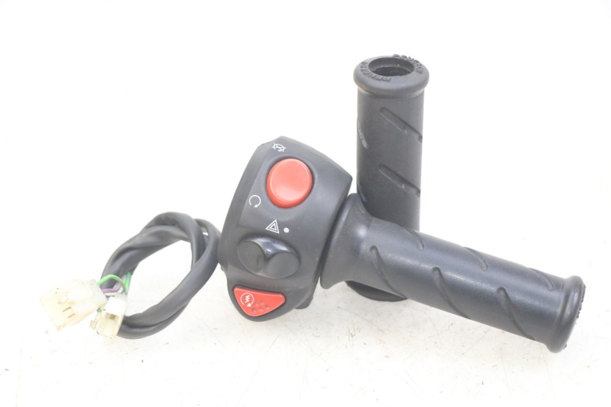 photo de RECHTER LENKERHEBEL PEUGEOT CITYSTAR AIR 125 (2014 - 2017) - Hauptansicht