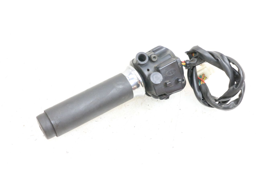 photo de RECHTS SCHALTER APRILIA CLASSIC 125 (1995 - 2001) - Gesamtansicht des Produkts