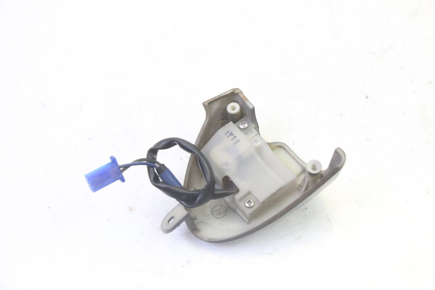 photo de RECHTS SCHALTER YAMAHA CYGNUS X INJECTION 125 (2007 - 2013) - Details der Befestigungspunkte