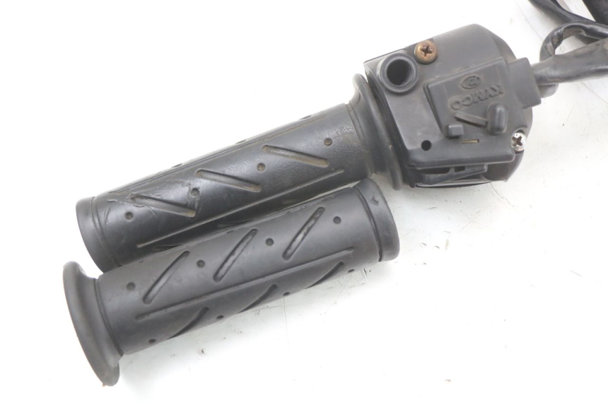 photo de RECHTER LENKERHEBEL KYMCO DINK 4T 50 (2007 - 2018) - Technische Nahaufnahme