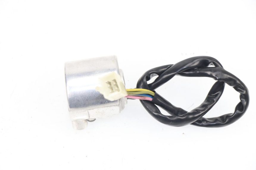 photo de RECHTS SCHALTER GOWINN DOLCE VITA 50 (2007 - 2013) - Zoom auf Gebrauchszustand