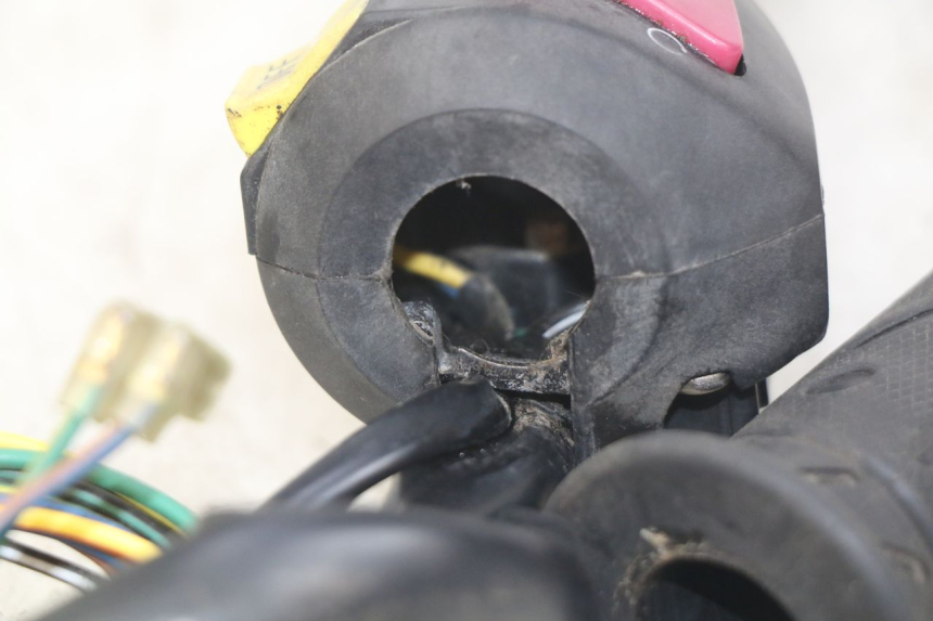 photo de RECHTER LENKERHEBEL KYMCO DOWNTOWN ABS 125 (2015 - 2017) - Technische Nahaufnahme