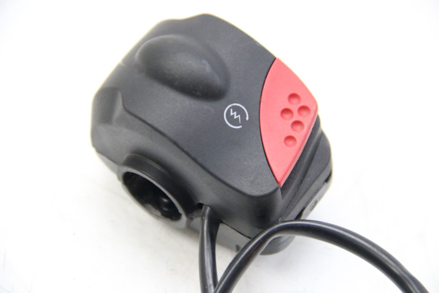 photo de RECHTER LENKERHEBEL PEUGEOT E-VIVACITY 1 (2012 - 2018) - Zoom auf Gebrauchszustand