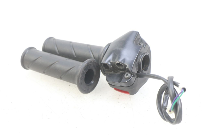 photo de RECHTER LENKERHEBEL PEUGEOT E-VIVACITY 1 (2012 - 2018) - Zoom auf Gebrauchszustand