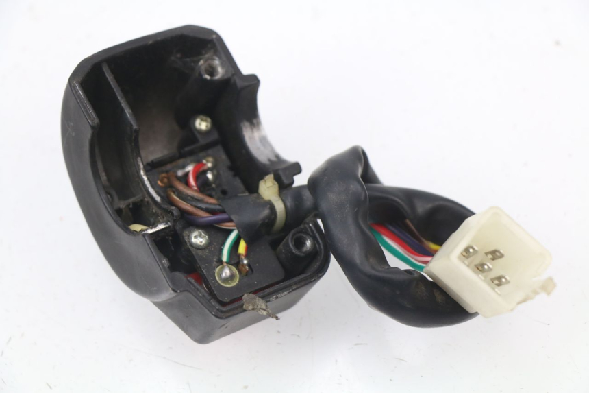 photo de RECHTS SCHALTER BAOTIAN EAGLE 50 (2009 - 2011) - Zoom auf Gebrauchszustand