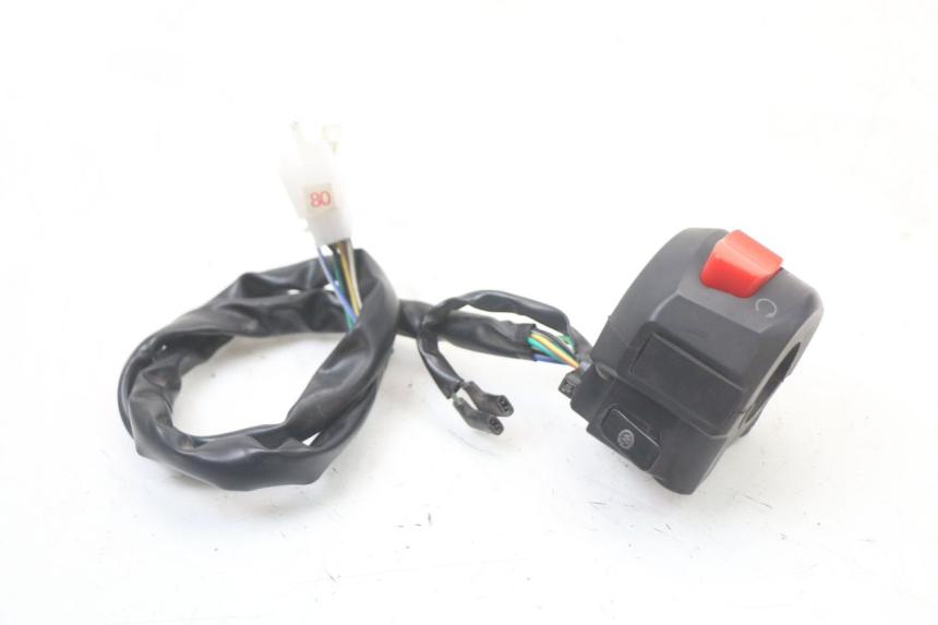 photo de RECHTS SCHALTER EBROH BRAVO GLE 1 (2020 - 2024) - Hauptansicht