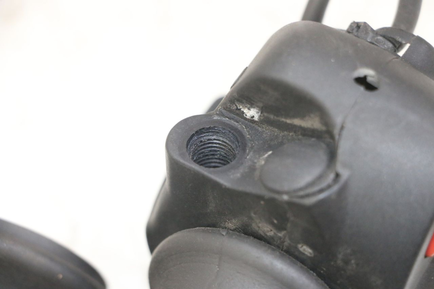 photo de RECHTS SCHALTER PEUGEOT ELYSTAR 125 (2002 - 2007) - Detailansicht des Bauteils