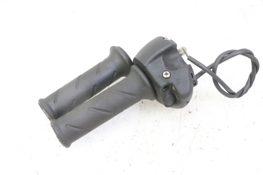 photo de RECHTS SCHALTER PEUGEOT ELYSTAR 125 (2002 - 2007) - Alternative Perspektive