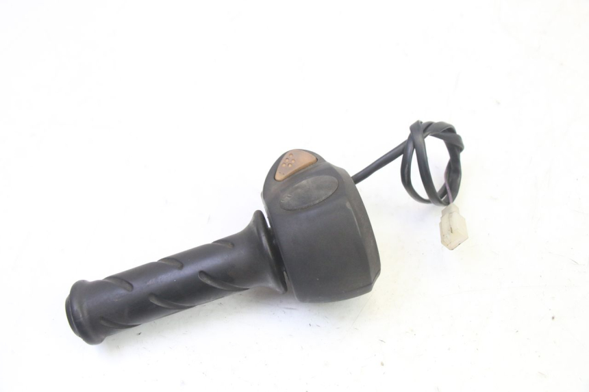 photo de RECHTER LENKERHEBEL PEUGEOT ELYSTAR 50 (2002 - 2014) - Zoom auf Gebrauchszustand