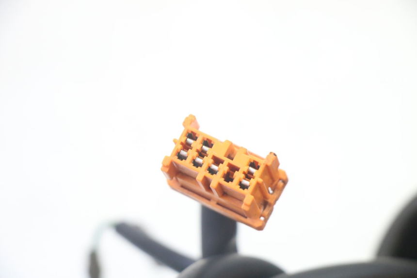 photo de RECHTER LENKERHEBEL HONDA FES S-WING SWING ABS 125 (2007 - 2015) - Oberflächenzustand und Material