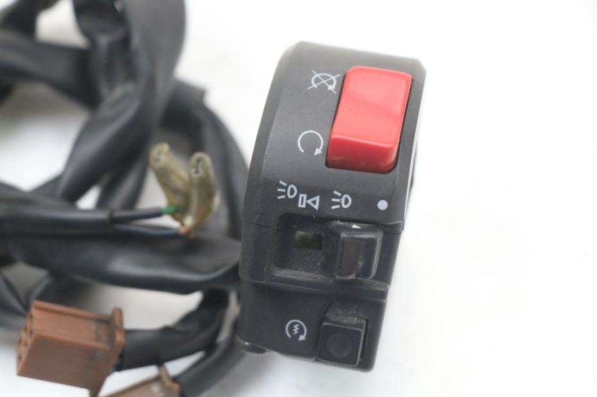 photo de RECHTER LENKERHEBEL YAMAHA FJR ABS 1300 (2006 - 2012) - Detailansicht des Bauteils