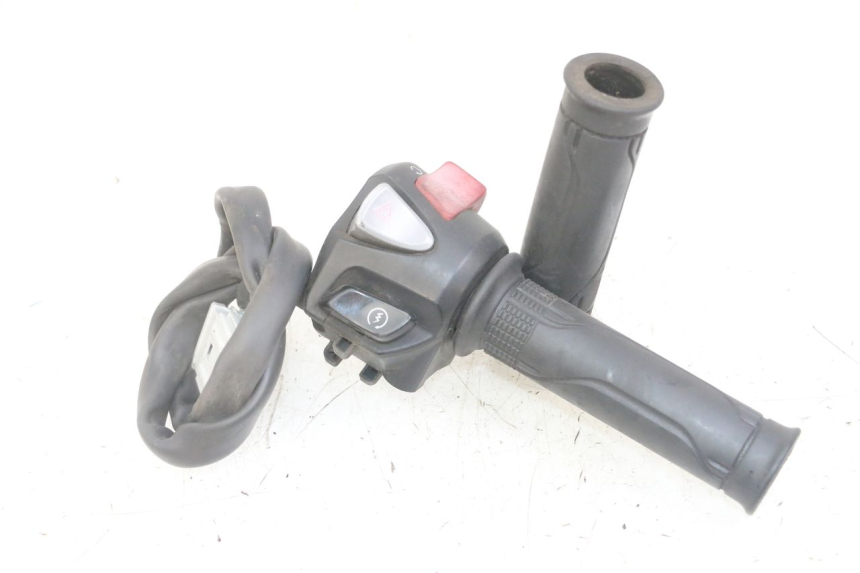 photo de RECHTS SCHALTER HONDA FORZA ABS 300 (2013 - 2017) - Hauptansicht