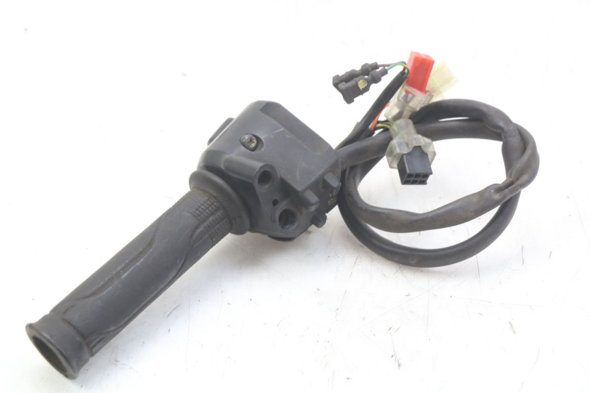 photo de RECHTER LENKERHEBEL HONDA FORZA 125 (2015 - 2016) - Alternative Perspektive