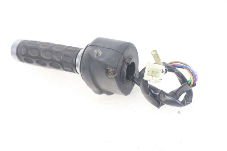 photo de RECHTS SCHALTER SACHS FY125T FY T 125 (2007 - 2011) - Zoom auf Gebrauchszustand