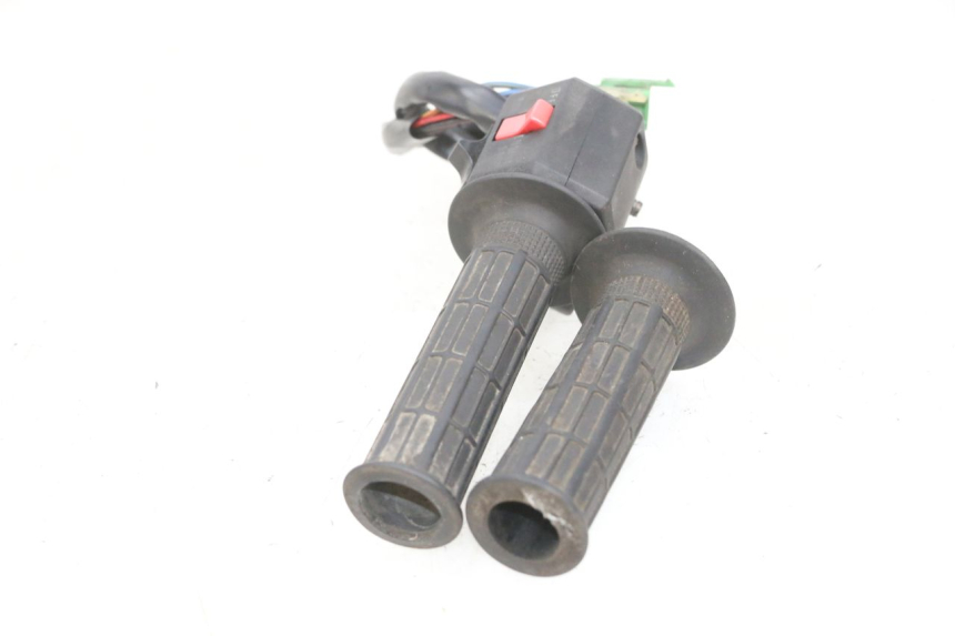 photo de RECHTS SCHALTER KAWASAKI GPX R WARBIRD 600 (1988 - 1993) - Geprüftes Gebrauchtteil