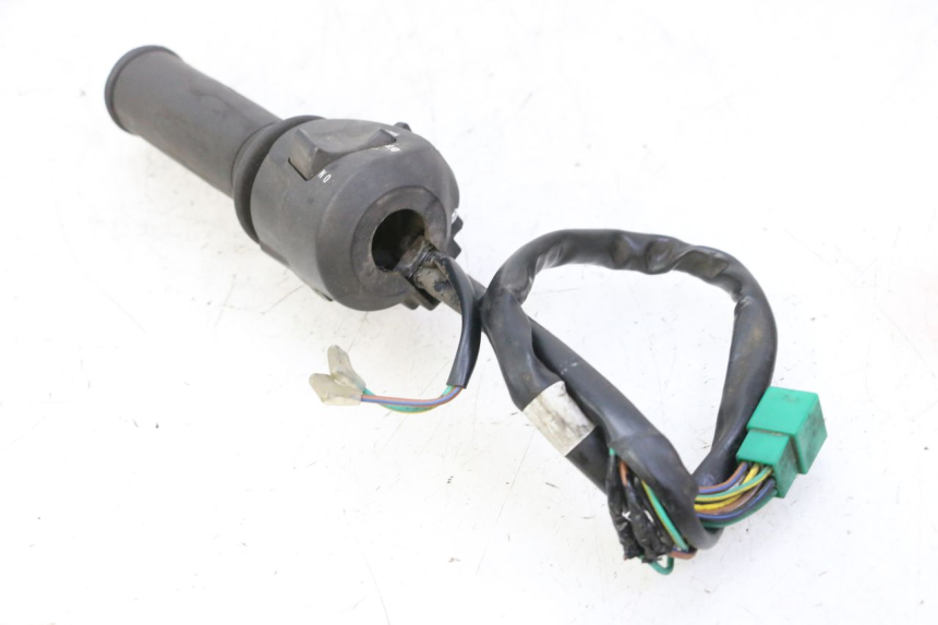 photo de RECHTS SCHALTER KYMCO GRAND DINK 125 (2008 - 2014) - Geprüftes Gebrauchtteil