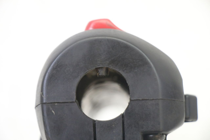 photo de RECHTSKOMMUTATOR SUZUKI GS GSE 500 (2001 - 2003) - Oberflächenzustand und Material