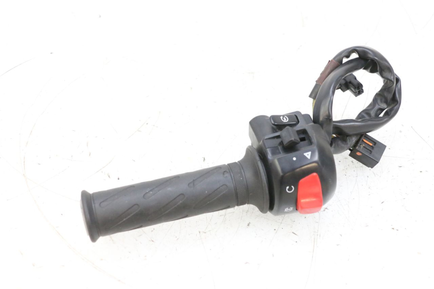 photo de RECHTS SCHALTER SUZUKI GSXR GSX-R 1000 (2003 - 2004) - Weitere Ansicht des Artikels