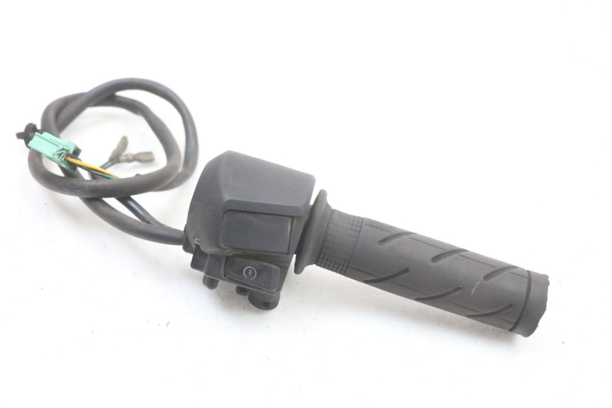 photo de RECHTS SCHALTER HONDA FES S-WING SWING 125 (2007 - 2015) - Hauptansicht