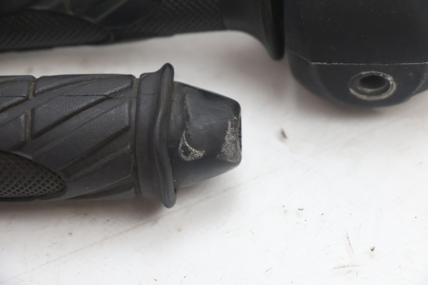 photo de RECHTS SCHALTER KEEWAY HURRICANE 50 (2006 - 2019) - Technische Nahaufnahme
