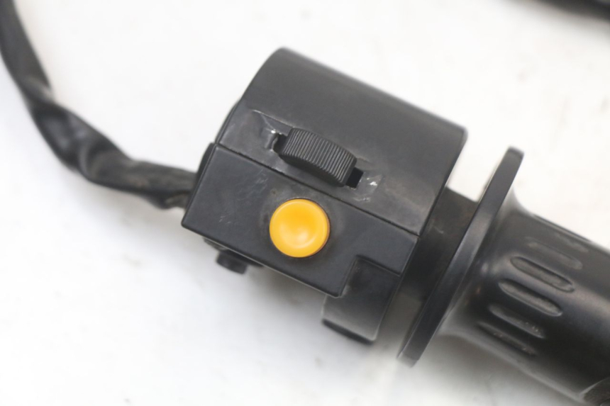 photo de RECHTS SCHALTER JM MOTORS OLDIES 4T 50 (2010 - 2020) - Zoom auf Gebrauchszustand